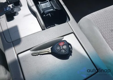 2011 Toyota Camry Le from USA, damaged, VIN 4T1BF3EK5BU192798